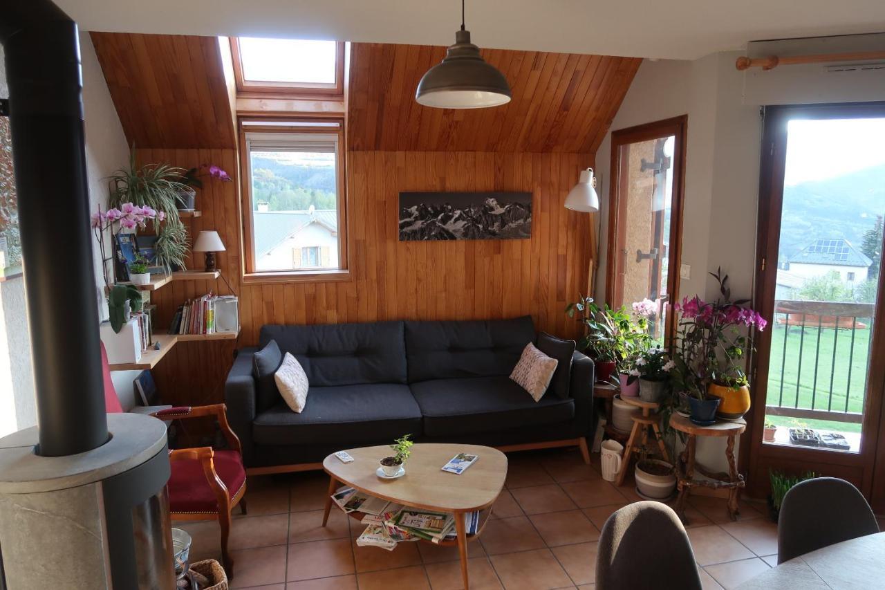 Chez Cat Et Christophe , Chambre Calme Et Lumineuse Chez L'Habitant Avec Vue Guillestre Exteriör bild